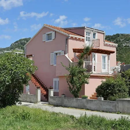 10112a Apartment